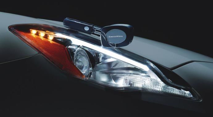 BOWERS & WILKINS PRESENTA P5 MASERATI EDITION BOWERS & WILKINS PRESENTA P5 MASERATI EDITION