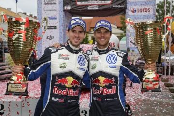 MIKIKELSEN LOGRA SU SEGUNDA VICTORIA EN EL WRC VENCIENDO EN POLONIA,OGIER Y VOLKSWAGEN SIGUEN LÍDERES A MITAD DE TEMPORADA MIKIKELSEN LOGRA SU SEGUNDA VICTORIA EN EL WRC VENCIENDO EN POLONIA,OGIER Y VOLKSWAGEN SIGUEN LÍDERES A MITAD DE TEMPORADA