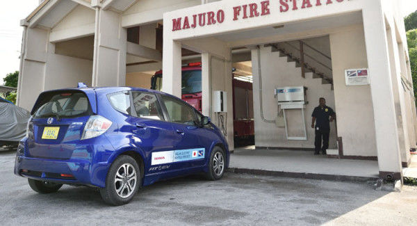 El Honda Jazz eléctrico, a prueba II: ¿cómo introducir coches eléctricos en islas en vías desarrollo? El Honda Jazz eléctrico, a prueba II: ¿cómo introducir coches eléctricos en islas en vías desarrollo?