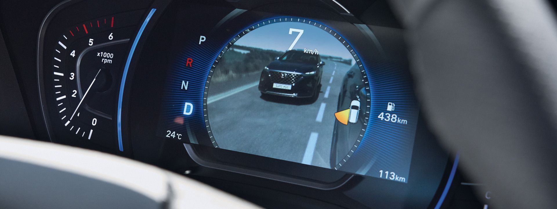 El Nuevo Hyundai Santa Fe mejorado con el monitor de punto muerto El Nuevo Hyundai Santa Fe mejorado con el monitor de punto muerto
