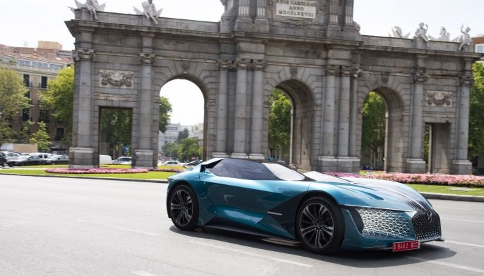 DS X E-TENSE: EL DREAM CAR DE 2035 LLEGA A LAS CALLES DE MADRID DS X E-TENSE: EL DREAM CAR DE 2035 LLEGA A LAS CALLES DE MADRID