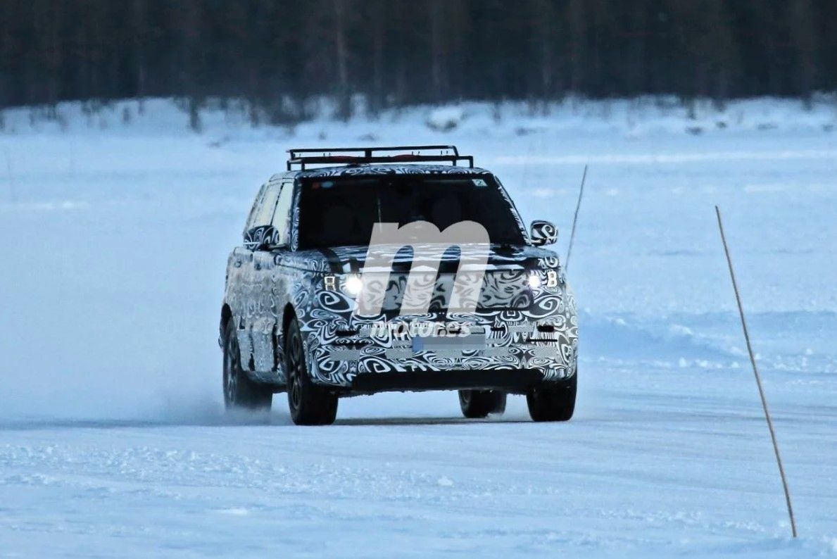 La nueva generación del Range Rover Sport, que llegará en 2022, debuta en fotos espía La nueva generación del Range Rover Sport, que llegará en 2022, debuta en fotos espía