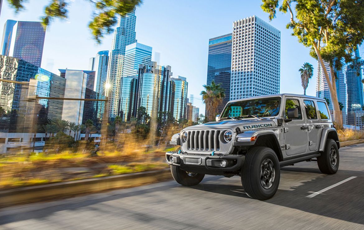 Nuevo Jeep® Wrangler 4xe se une a Renegade y Compass 4xe en la gama global de vehículos eléctricos de la marca Nuevo Jeep® Wrangler 4xe se une a Renegade y Compass 4xe en la gama global de vehículos eléctricos de la marca