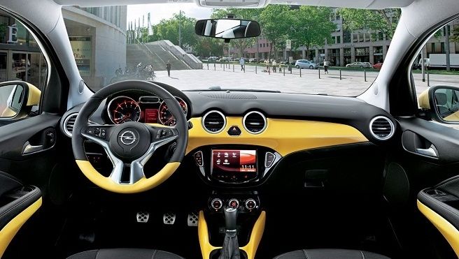 Opel Adam con los artistas Opel Adam con los artistas