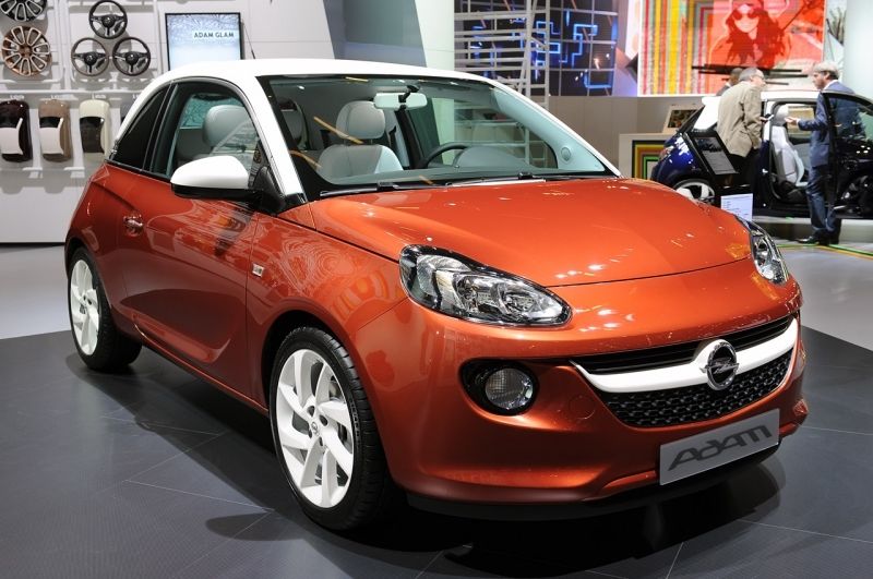Opel Adam en el Salón de París 2012 Opel Adam en el Salón de París 2012