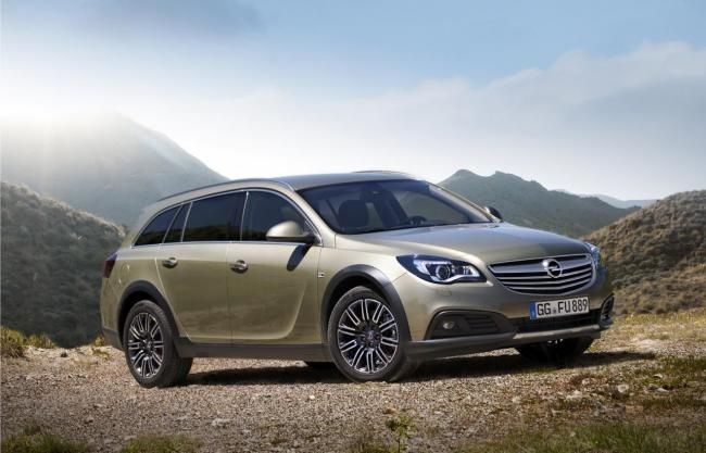 Opel Insignia Country Tourer en el Salón de Fráncfort Opel Insignia Country Tourer en el Salón de Fráncfort