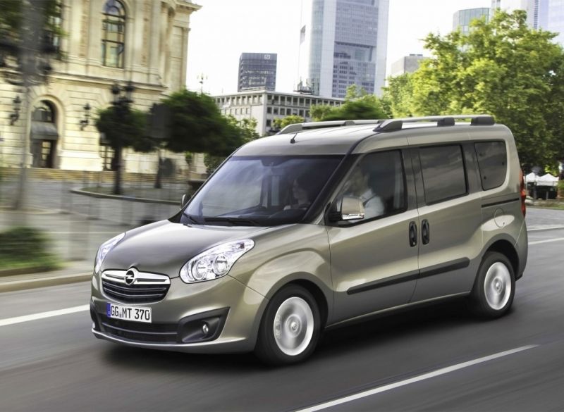 Contigo, Con tu negocio ¡¡Nueva Opel COMBO!! Contigo, Con tu negocio ¡¡Nueva Opel COMBO!!