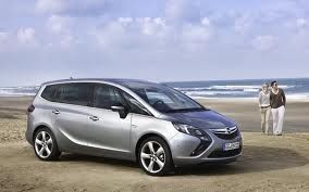 ZAFIRA TOURER SELECTIVE 20 CDTI S&S 165 cv. ZAFIRA TOURER SELECTIVE 20 CDTI S&S 165 cv.
