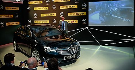 Opel Insignia: a través de las Google Glasses Opel Insignia: a través de las Google Glasses