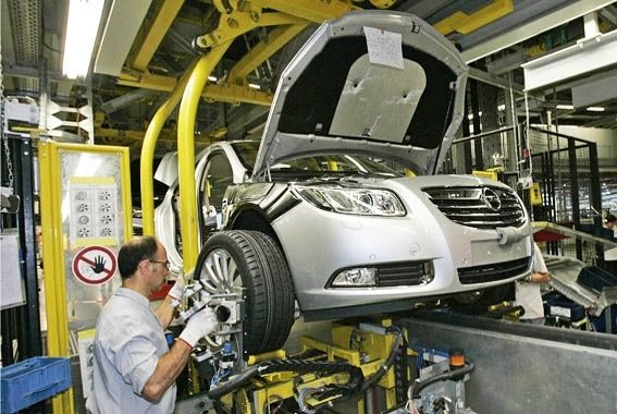 Los vehículos comerciales estratégicos para el crecimiento de Opel en Europa Los vehículos comerciales estratégicos para el crecimiento de Opel en Europa