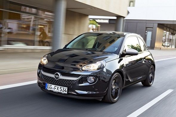 Opel Adam White/Black Link ya disponible Opel Adam White/Black Link ya disponible