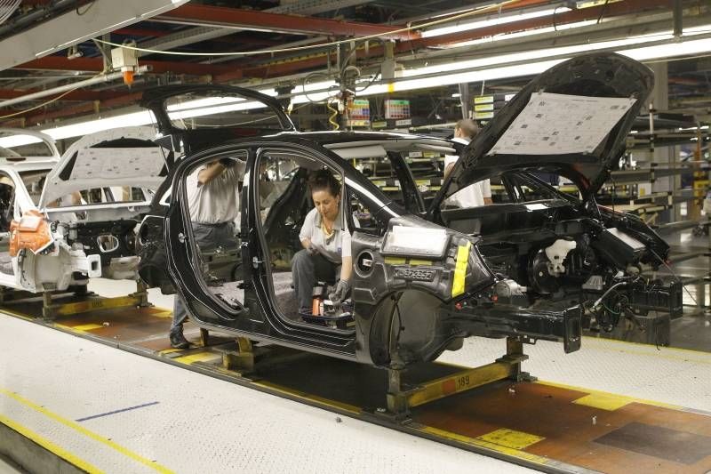 Opel fabricará más de 400.000 coches en 2015 Opel fabricará más de 400.000 coches en 2015