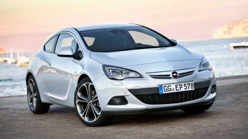 Opel Astra GTC 1.6 CDTI 136 CV... Ahorro y deportividad juntos Opel Astra GTC 1.6 CDTI 136 CV... Ahorro y deportividad juntos
