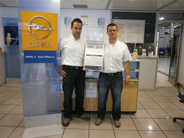 AUTO PALAS ELEGIDO REPARADOR OPEL DEL AÑO AUTO PALAS ELEGIDO REPARADOR OPEL DEL AÑO