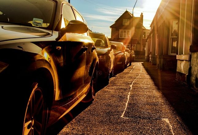 El RACC alerta de los riesgos de las altas temperaturas dentro del coche. El RACC alerta de los riesgos de las altas temperaturas dentro del coche.