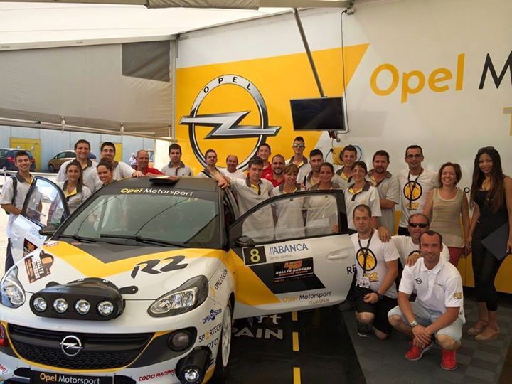 ADAM R2 RED OPEL MOTORSPORT ADAM R2 RED OPEL MOTORSPORT