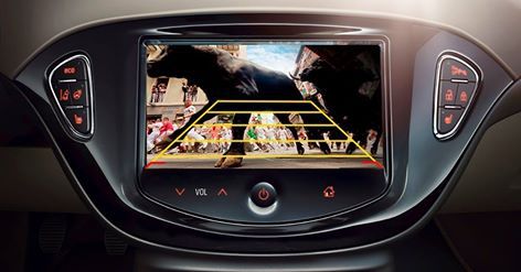 El Nuevo Opel Corsa y su Cámara de Visión Trasera te desean ¡Feliz San Fermín! El Nuevo Opel Corsa y su Cámara de Visión Trasera te desean ¡Feliz San Fermín!