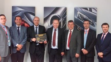 OPEL REFUERZA SU APUESTA POR SU GAMA DE VEHÍCULOS COMERCIALES. OPEL REFUERZA SU APUESTA POR SU GAMA DE VEHÍCULOS COMERCIALES.
