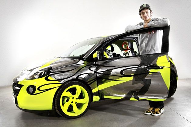 Opel Adam VRI46: una serie limitada con la firma de Valentino Rossi Opel Adam VRI46: una serie limitada con la firma de Valentino Rossi