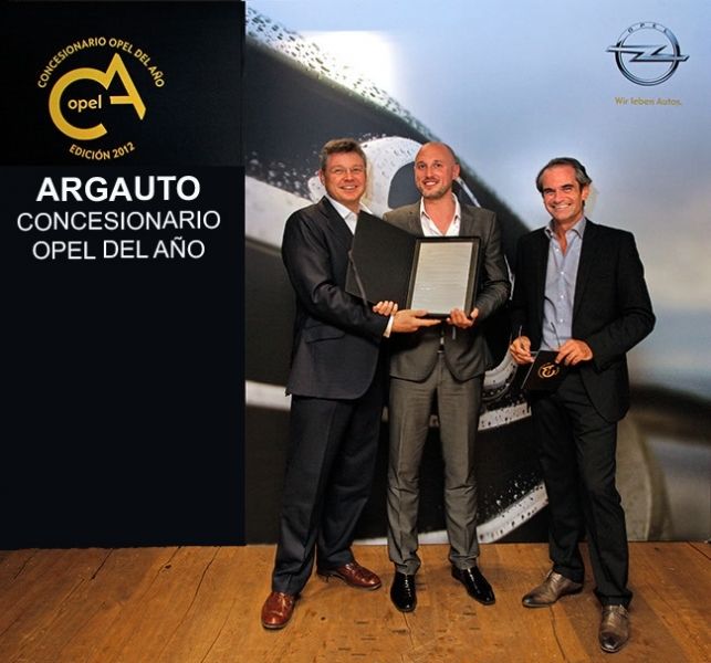 ARGAUTO, de nuevo elegido Concesionario opel del Año ARGAUTO, de nuevo elegido Concesionario opel del Año