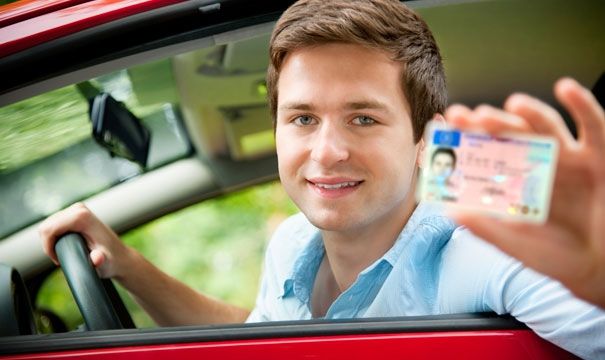 ¿Sabes cómo renovar el carné de conducir? ¿Sabes cómo renovar el carné de conducir?