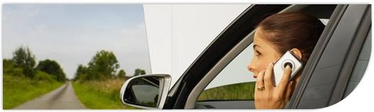 El 25% de conductores utiliza el móvil mientras conduce El 25% de conductores utiliza el móvil mientras conduce