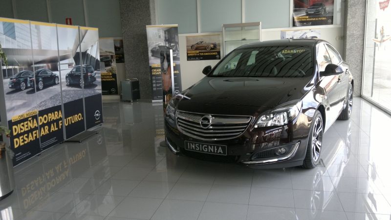 PRESENTACION DEL NUEVO OPEL INSIGNIA PRESENTACION DEL NUEVO OPEL INSIGNIA