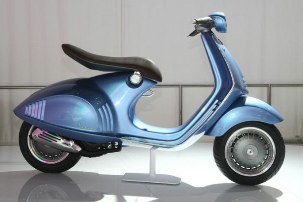 Vespa presenta sus novedades 2012 en EICMA Vespa presenta sus novedades 2012 en EICMA