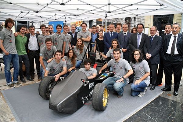 CENTRAUTO GIPUZKOA en presentación del prototipo eléctrico de TECNUN CENTRAUTO GIPUZKOA en presentación del prototipo eléctrico de TECNUN