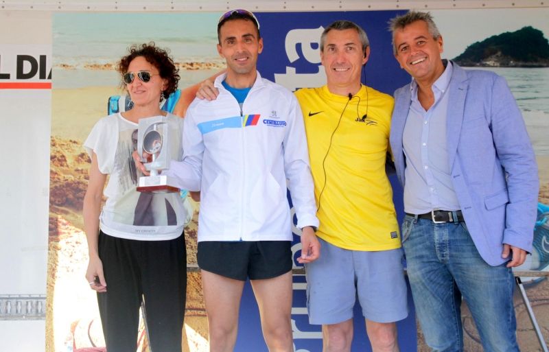 Kamel Ziani sube a Centrauto al podium del Cross Tres Playas Kamel Ziani sube a Centrauto al podium del Cross Tres Playas