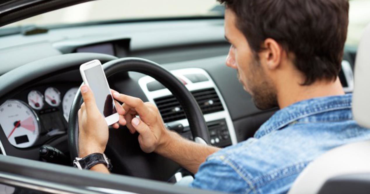 Qué dejarías antes, ¿el coche o el móvil? Qué dejarías antes, ¿el coche o el móvil?
