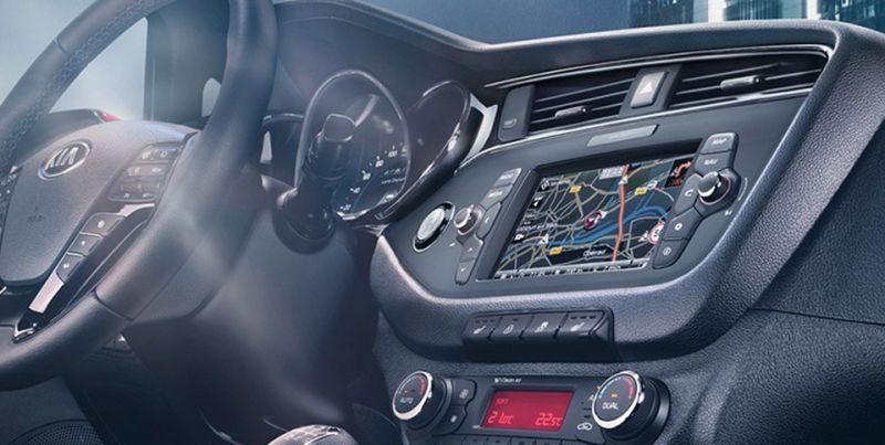 Alucina con la tecnología del nuevo KIA CEE'D Alucina con la tecnología del nuevo KIA CEE'D