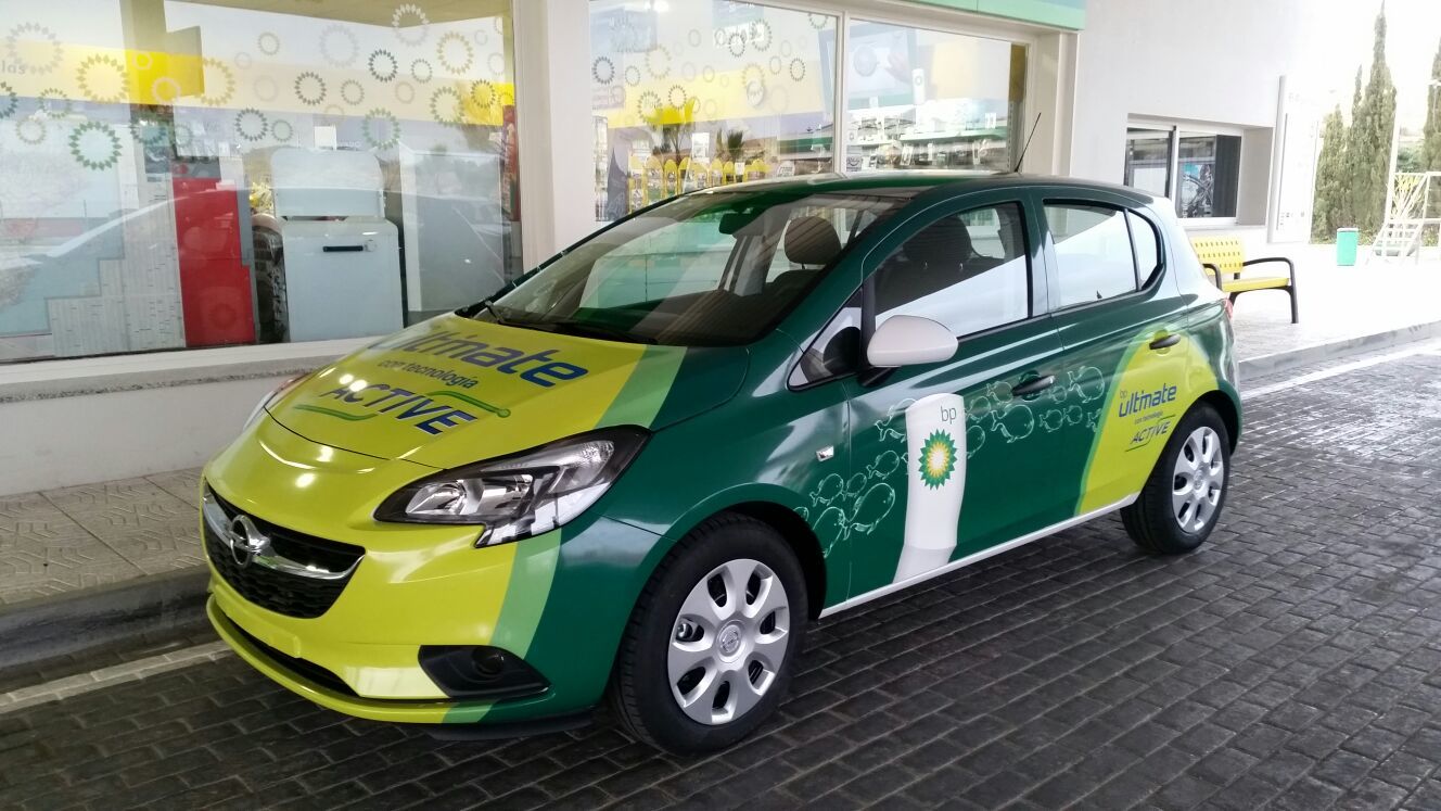 Huertas Auto suministra a la ES El Algarrobo un Opel Corsa para sortear entre sus clientes Huertas Auto suministra a la ES El Algarrobo un Opel Corsa para sortear entre sus clientes