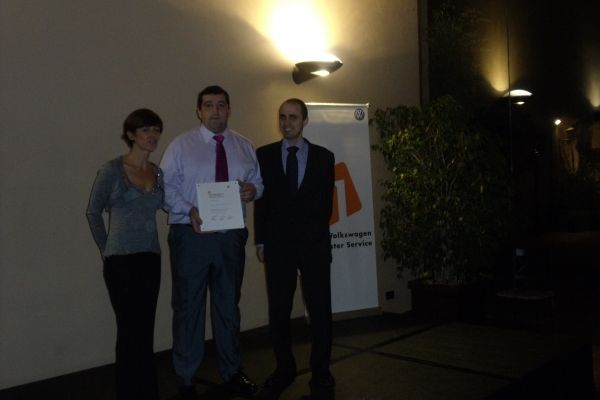 2º Clasificado nacional Tecnico Especialista VW 2009. 2º Clasificado nacional Tecnico Especialista VW 2009.