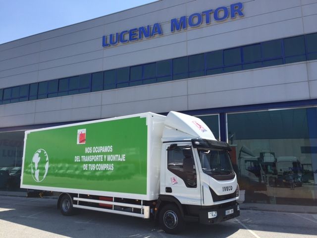 ENTREGA DE UN EUROCARGO DE 10 TN A MOBEL CAPITAL LOGÍSTICA, S.L. ENTREGA DE UN EUROCARGO DE 10 TN A MOBEL CAPITAL LOGÍSTICA, S.L.