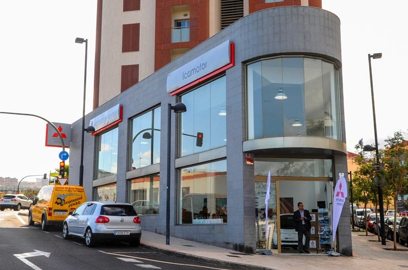 ICAMOTOR INAUGURA CONCESIONARIO MITSUBISHI EN TENERIFE. ICAMOTOR INAUGURA CONCESIONARIO MITSUBISHI EN TENERIFE.