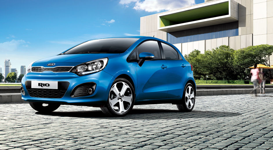 KIA RIO. EL COMPACTO MÁS VERSÁTIL DE KIA. KIA RIO. EL COMPACTO MÁS VERSÁTIL DE KIA.