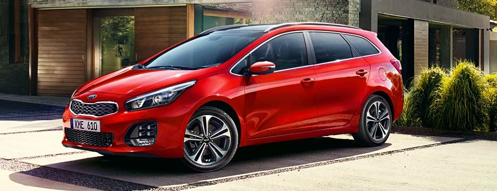 KIA CEE’D SPORTSWAGON. EL COMPACTO FAMILIAR CON EL QUE PODER DISFRUTAR. KIA CEE’D SPORTSWAGON. EL COMPACTO FAMILIAR CON EL QUE PODER DISFRUTAR.