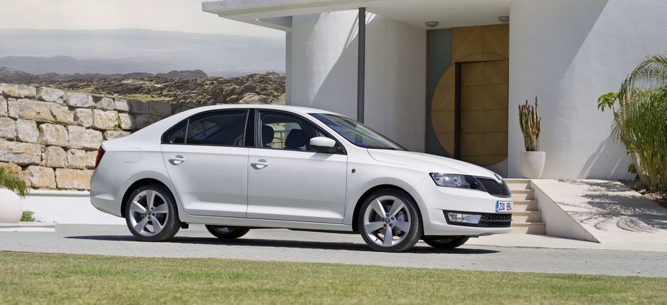 SKODA RAPID. LA OPCIÓN MÁS RACIONAL DEL MERCADO. SKODA RAPID. LA OPCIÓN MÁS RACIONAL DEL MERCADO.
