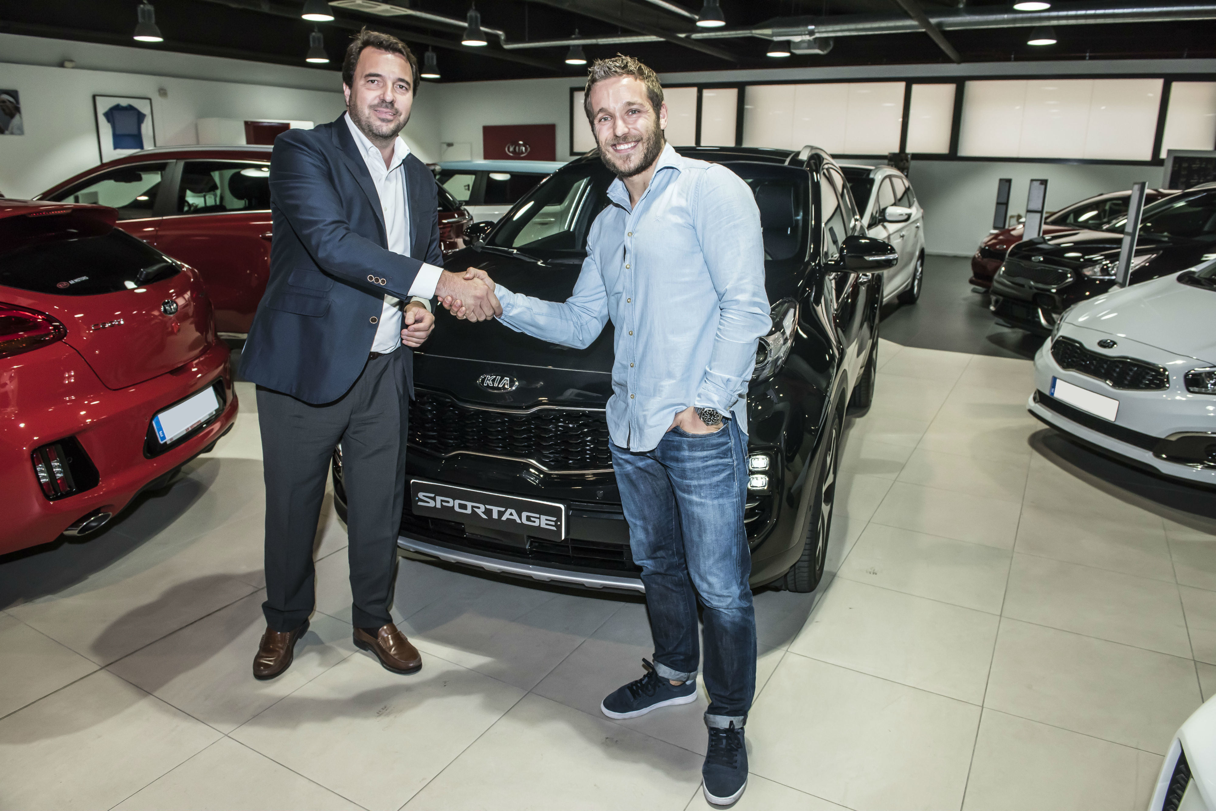 Víctor Tomàs, nuevo embajador de AR Motors Víctor Tomàs, nuevo embajador de AR Motors