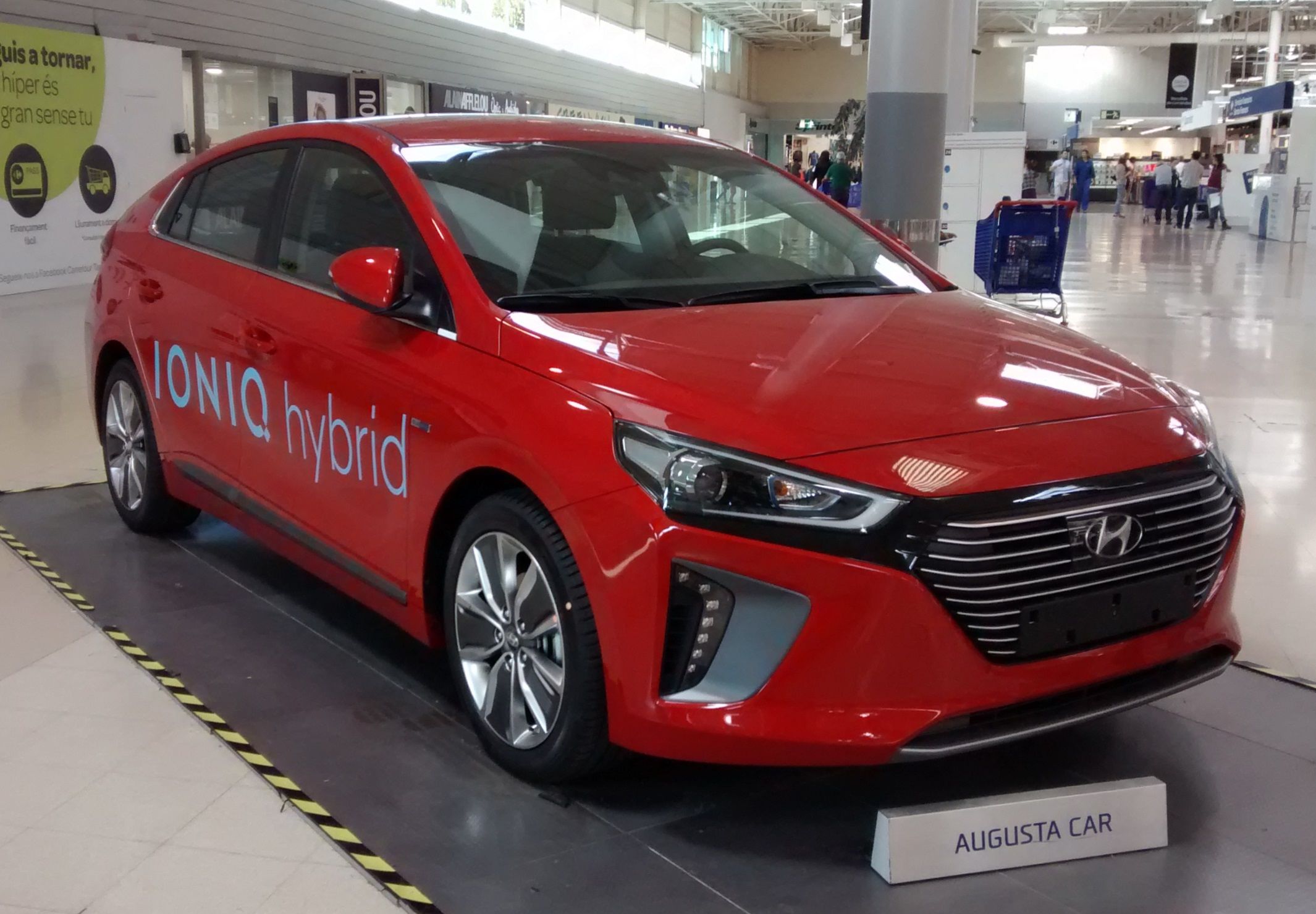 El nou Ioniq, exposat al Carrefour El nou Ioniq, exposat al Carrefour