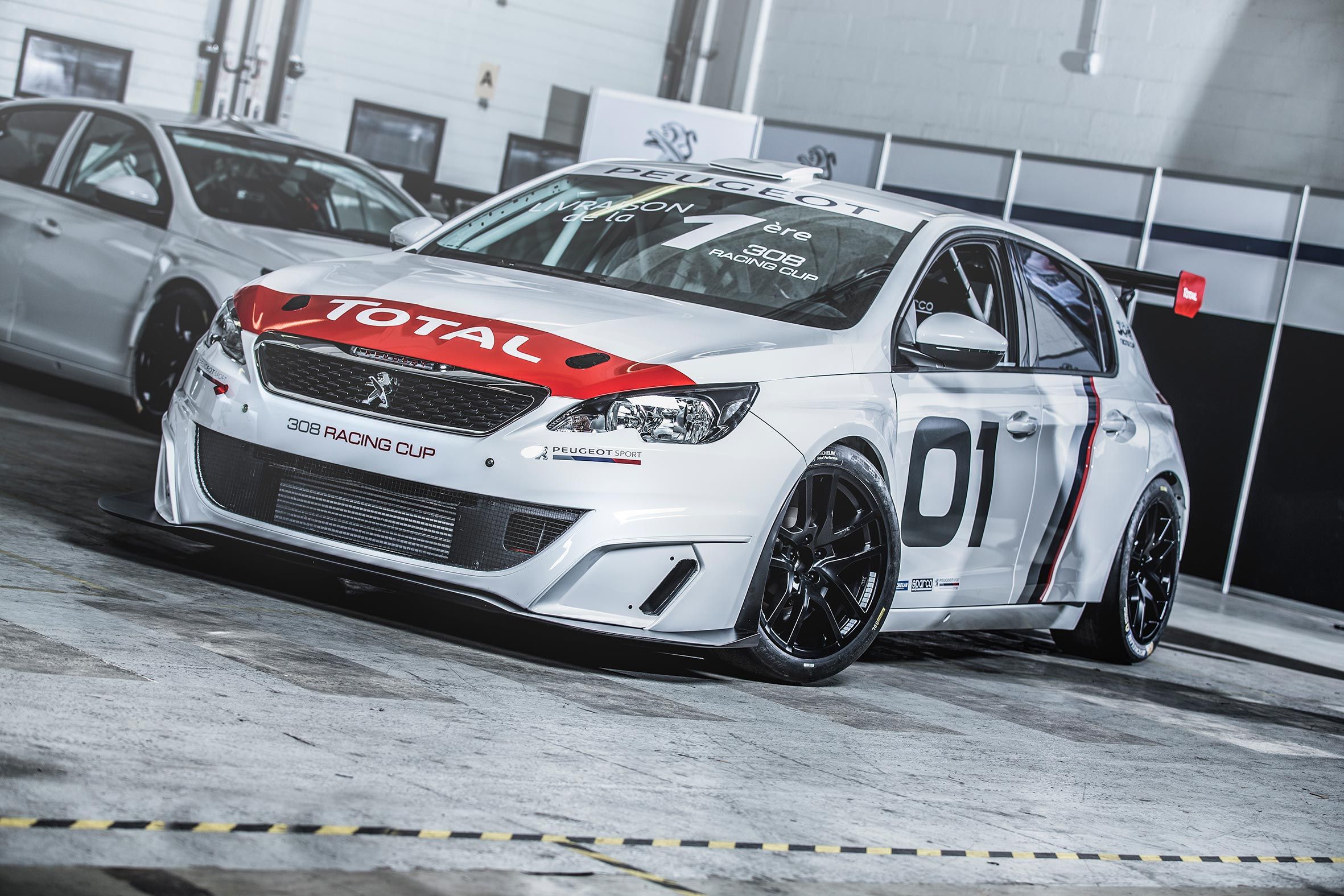 Entregado el primer Peugeot 308 Racing Cup Entregado el primer Peugeot 308 Racing Cup