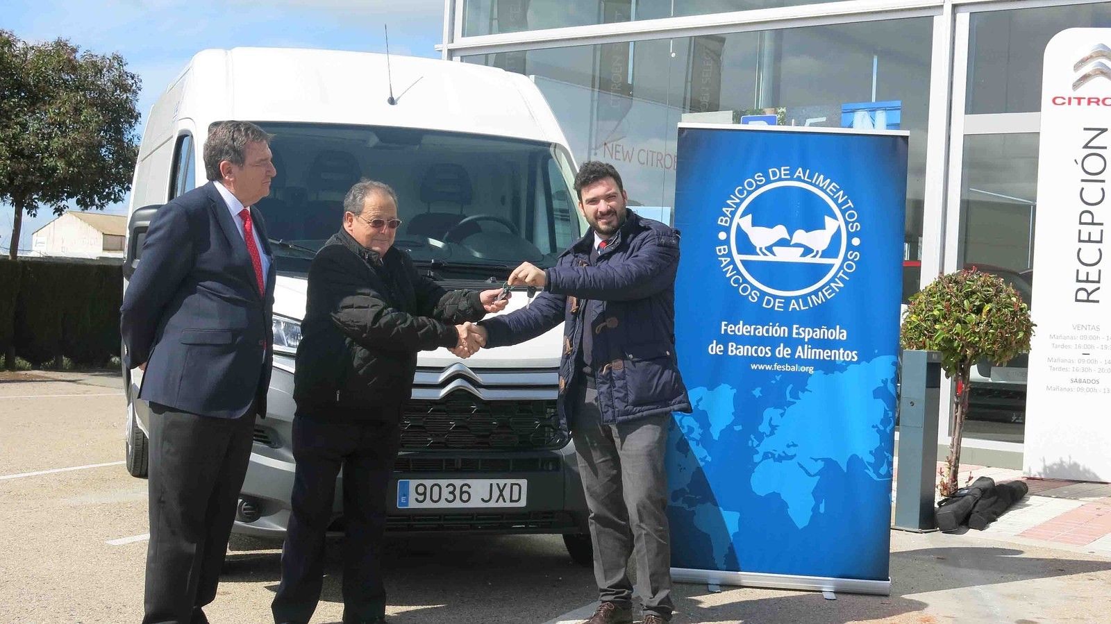 El Banco de Alimentos de Ciudad Real cuenta con una nueva furgoneta Citroën El Banco de Alimentos de Ciudad Real cuenta con una nueva furgoneta Citroën