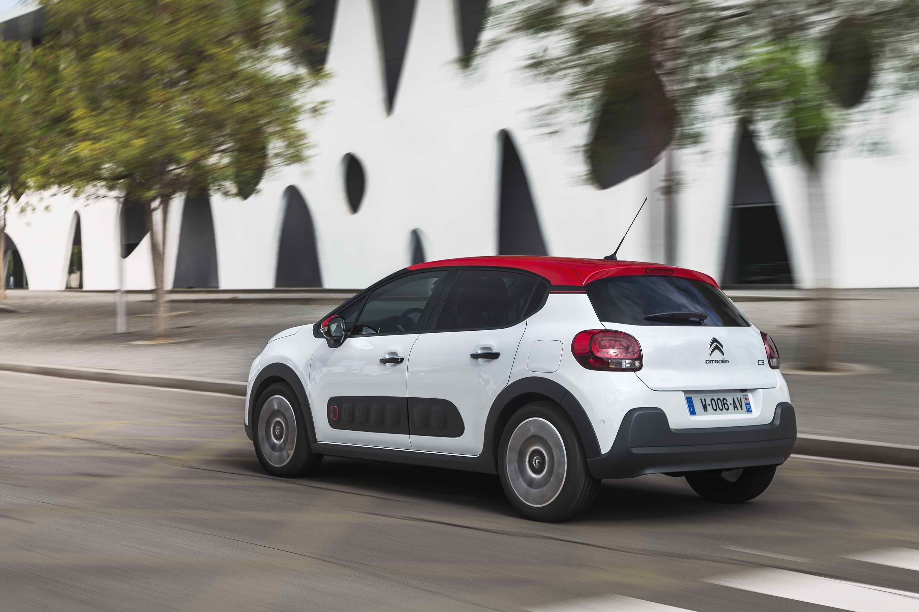 EL NUEVO CITROËN C3 ESTRENA CAJA DE CAMBIOS AUTOMÁTICA EAT6: CONFORT DE MARCHA Y EFICIENCIA EL NUEVO CITROËN C3 ESTRENA CAJA DE CAMBIOS AUTOMÁTICA EAT6: CONFORT DE MARCHA Y EFICIENCIA