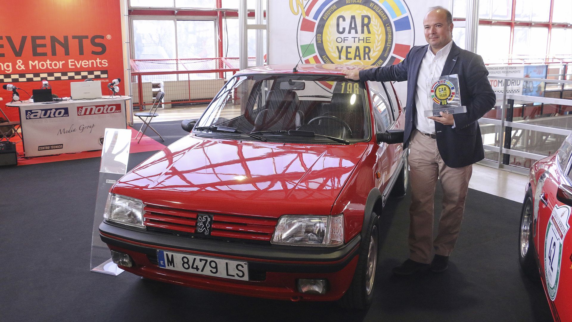 El mítico Peugeot 205 recibe el premio “Golden Car of the Year 2017” El mítico Peugeot 205 recibe el premio “Golden Car of the Year 2017”