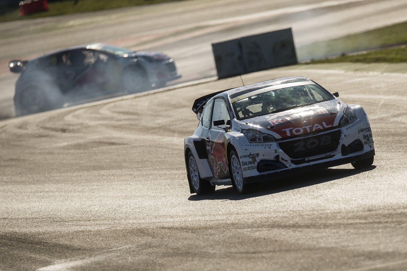 El Peugeot 208 WRX 2017 se estrena con un quinto puesto en Barcelona El Peugeot 208 WRX 2017 se estrena con un quinto puesto en Barcelona