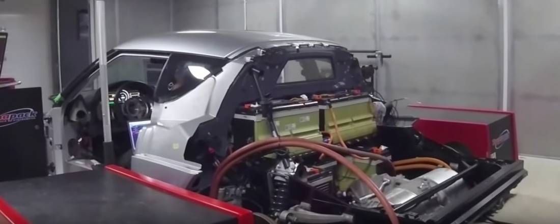 ¡Peligro alta tensión! Este Lotus Evora tiene el motor eléctrico de un Tesla y viene con 440 caballos ¡Peligro alta tensión! Este Lotus Evora tiene el motor eléctrico de un Tesla y viene con 440 caballos
