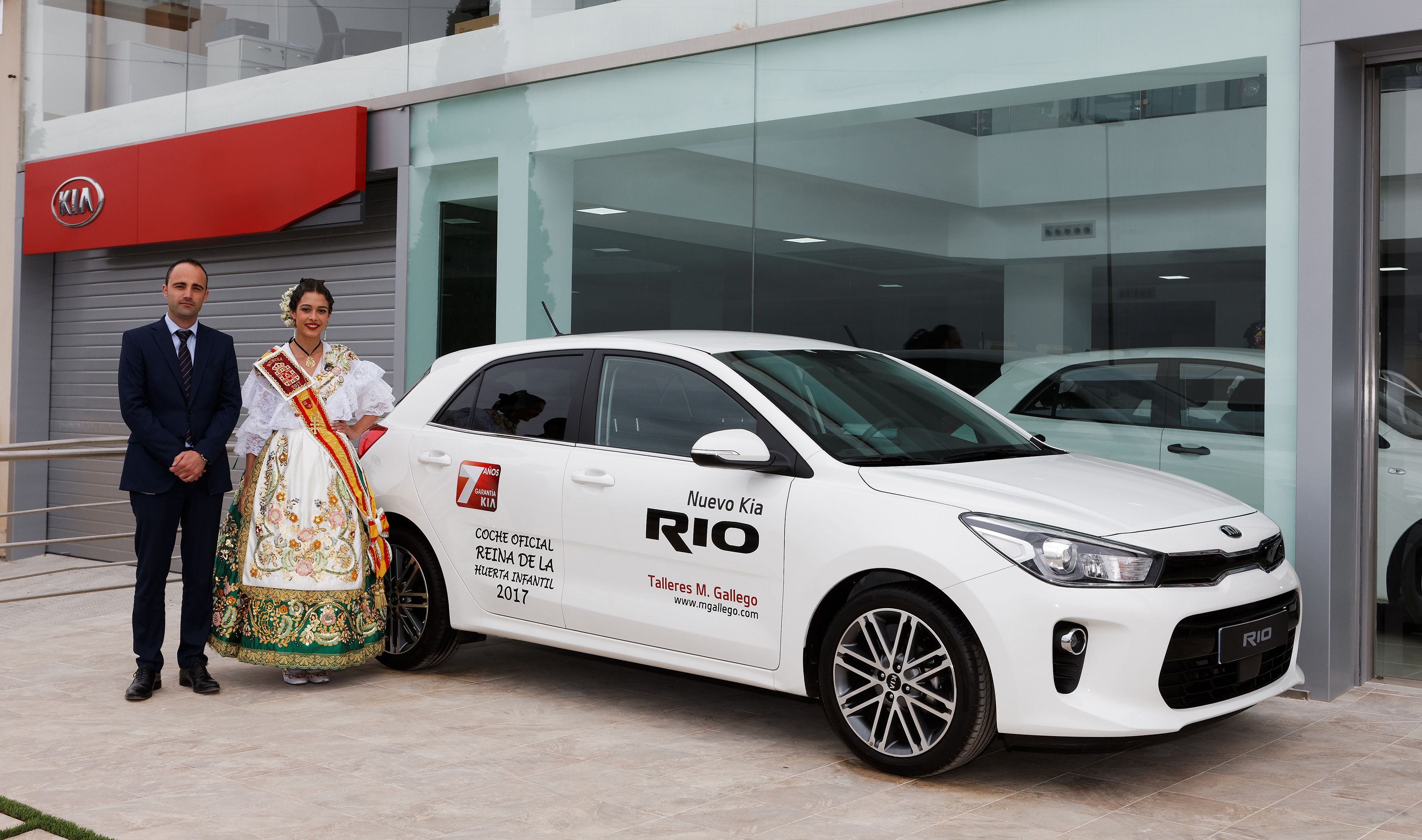 KIA coche oficial Reinas de la Huerta 2017 KIA coche oficial Reinas de la Huerta 2017