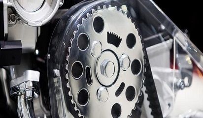 25% En correas y cadenas de distribución 25% En correas y cadenas de distribución
