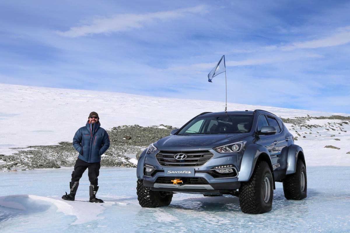 Hyundai Santa Fe superando retos y cumpliendo sueños en la Antártida Hyundai Santa Fe superando retos y cumpliendo sueños en la Antártida